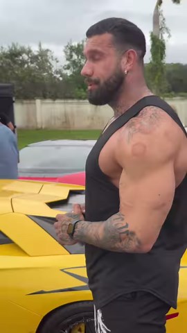 22M views · 199K reactions | A new character in the Marvel cinematic universe?? #giant #dc #universal #therock #colossus #comics #marvel #store #small #people #sparta #food # huge #nomeat #plantbased #lol | Lakutsin Lucas | Facebook