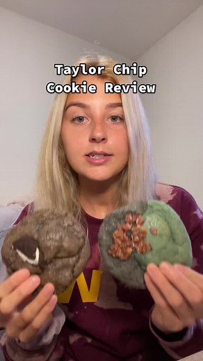 i love cookies 🤤 @Taylor Chip Cookies #cookiereview #crumblcookies #sweettreats #oreocake #doublechocolate #taylorchip