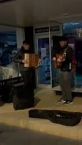 Revellers having a wee Shindig Inverness City centre just after 12 when the pubs closed 🤩😎🎶￼💃🕺 Street performers after the pub is this new for Inverness???? #streetperformer #music #musician #Inverness | What's Happening Inverness