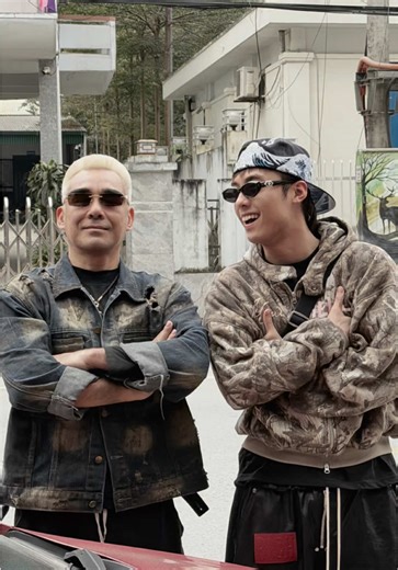 Đây gọi là “like son like father” hả mọi người =)))))) #haidangdoo #daicahaido