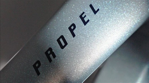 一骑启动，速度随心跳飙升！ Propel Adv 2，让每段路程都燃情十足～