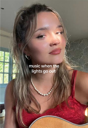 Cover of 'Music When the Lights Go Out' by The Libertines