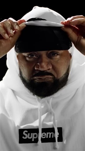 put me on 🫧 on Instagram: "ghostface killah came back with the mask and a new verse on “c.r.e.a.m.” for a recent collab with supreme❗️🤺 supreme always delivers with these artist collabs. what’s your favorite one they’ve done so far?"