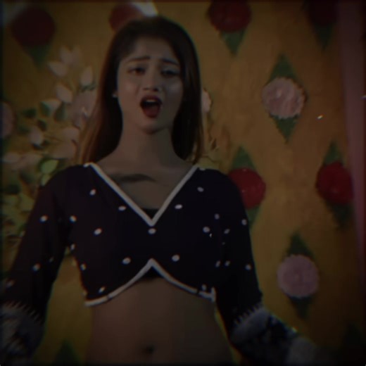 Captivating Dance Moves from Arabic Girls