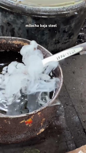 the process of plating a rubber tapping knife