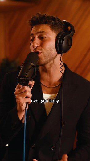 New Heart Acoustic Performance by Crash Adams
