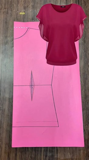How to Create a Batwing Chiffon Blouse Pattern #patternmaking #sewinghacks #diy