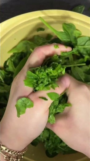 Cooking spinach asmr #shorts #cooking #asmr