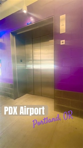 Thyssenkrupp Traction Elevator | Rental Car Parking Garage, PDX Airport, Portland, Oregon 電梯 エレベーター