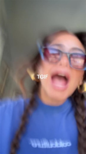 Maybe briwe (@briwespam)’s video of tgif dance