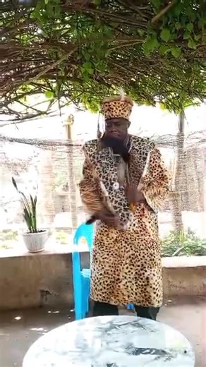 The Illegally installed as Mwene Mbandu Du Shefu Kalyangu in his hibernation mood attempting to reclaim his glory In Barotseland after he was deported and chased away from Angola where he installed himself as King of the Mbunda people in Angola. He was bundled and deported by Angolan government. | Barotseland Broadcasting Network