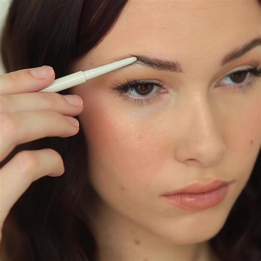 The Brow Laminate and Microblade Trio is where the look of brow lamination and microblading meet to create a lifted and dimensional brow, the ultimate brow metamorphosis. Includes: Microfill Brow Pencil - Softly Fill Brow Brow Lifting Wax (Allure Best of Beauty 2022 award-winning) - Lift and shape brow hair Brow Swipe™ Pen - Add SUPER fine, realistic hair strokes Citrine Butterfly Clip