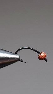 A Straggle Pheasant Tail Nymph from back when I had short hair and shaved. Recipe: Hook: Stealth C Hook size 16 Thread: Semperfli Classic Waxed 12/0 Tail/Body/legs/wingcase: Pheasant Tail fibers Rib: Semperfli gold .2 mm Flashback/ overwing : Small mirage tinsel Thorax: Semperfli Straggle string Wingcase finish: Solarez Thin #Flytying #svendflies #flyfishing #fullsvendit #feathercraft | Svenddiesel