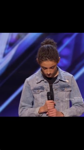 Watch Benicio Bryant Singer sings "The Joke"AWESOME | America's Got Talent #agt #fyp #everyoneシ゚ #fb #viral #trending #highlights #trend #AGT | Sewlovelybyjoy back up page