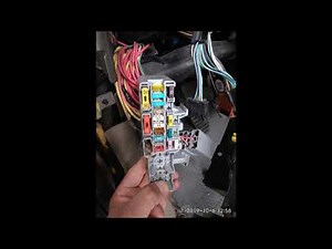 Location of the Renault Scenic fuse box