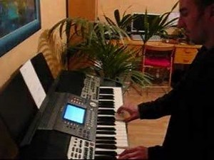 X-Or - générique du début