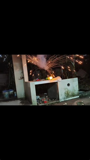 This Metal Explodes on Contact — I Found Out the Hard Way 💥 #alkalimetals #sodiummetal #explosion