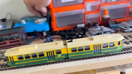 Second Last Day!! To get 20% off this brand new fully built model and everything storewide when you use the code 20offmodeltrams. Here we are testing this hand built and ready to run model of a HO Melbourne B2 Articulated tram. This sale applies to all models storewide and must end on Sunday the 8th of February. https://model-trams.com/product/melbourne-b2-class-articulated-tram-oo-ho-scale-ready-to-run/ #modeltrams #trams #melbournetram #tramworks | Traction Scale Models