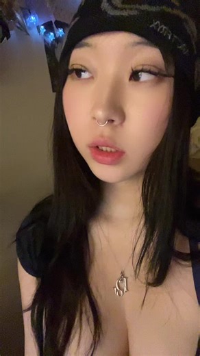 goonie (@1l07r)’s videos with Hype Boy – 250 Remix - NewJeans