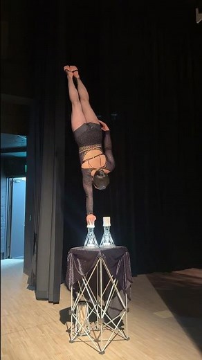 今日はポールダンスの世界大会を見に行ってきました！自分とは異なる分野に触れとても良い刺激になりました🫶🏻ポール始めちゃおっかな〜#handbalance #poledance #倒立