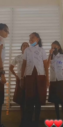 The Lighting Was Messed Up😭....Anyways We Did It Girls🖇❤Class Of 2022 #Graduation #success @davika930 @iiam_shalinie_16 @itzjenna18