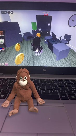 I know this is totally random😭