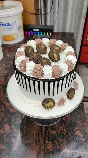 130K views · 1.5K reactions | Oreo Chocolate Drip Cake | Oreo Chocolate Dream Cake | Beautiful Cake Decoration | Sunil Cake Master | Facebook