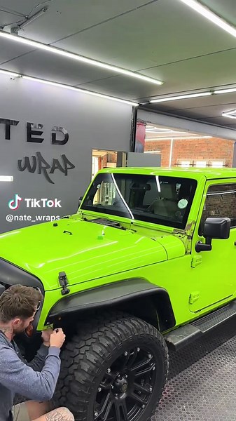 Stunning Car Wrap Timelapse From South Africa