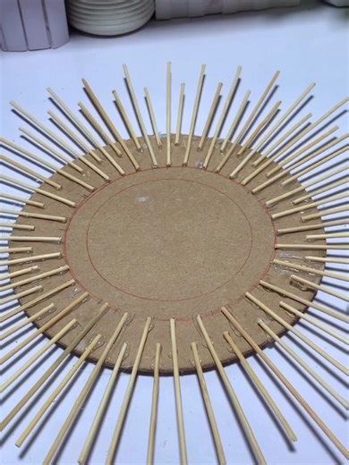 Creative Home Wall Decor Crafts You Can Try