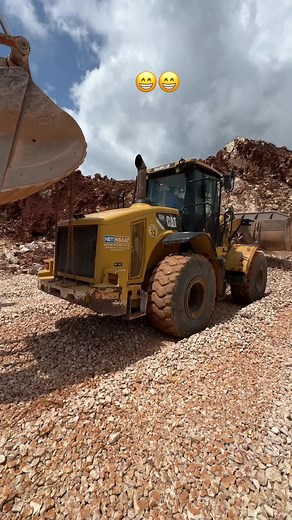 #tiktok#cat#950#hitachi#hitachiexcavator#netinsaatmobilkonkasor