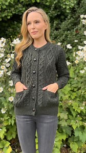 ☘️ Irish Owned Since 1986 💚 Irish Quality Aran That Lasts a Lifetime 📦 Easy Returns ⭐️ Rated 4.7 | 4,500 Reviews | Sweater Shop, Dublin, Ireland