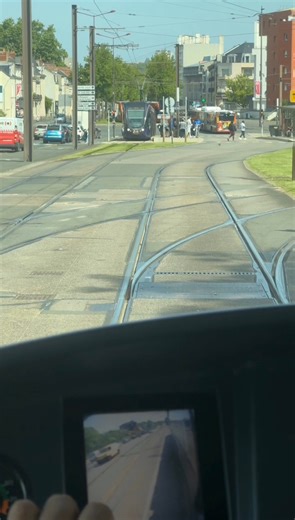 Le Mans Tramway, Le Mans, France 🇫🇷 #LeMansTramway #LeMans #ParisMetro | NYC Subway Life