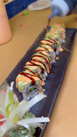 Eel Sushi Roll 🤤🍣🥑 | Foody Fetish