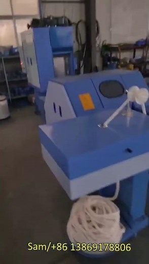 How to make sliver in lab through mini carding machine #cardingmachine #spinning #yarn
