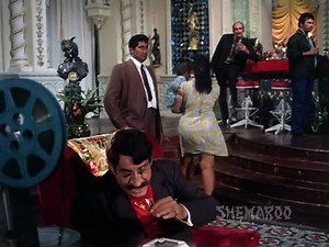 Amar Akbar Anthony | Part 1 | 1977 | Entertainment World