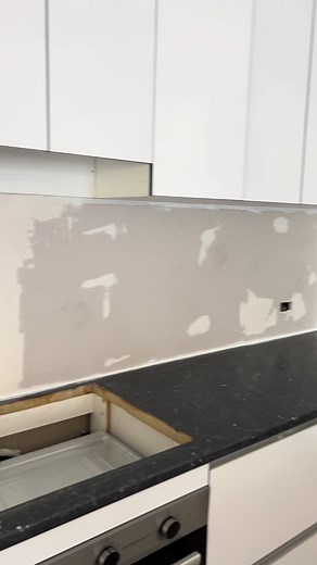 DIY Kitchen Renovation: Epoxy Benches Progress Update