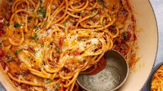 Easy One Pot Taco Spaghetti You Can Make in 30 Minutes