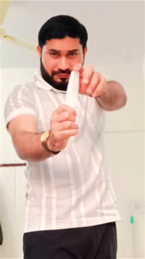 Oops😬😂#comedy #funny #cat #shorts #youtubeshorts #shortvideo #comedyshorts #kapil#oopsies #ytshorts