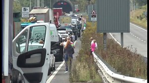 Motorists have been stuck in long delays as the Hindhead Tunnel on the main road between Portsmouth and London was closed all morning. Highways England say there were technical faults with safety systems and signs inside the tunnel. The road reopened at around 1pm. Surrey Road Policing unit tweeted: "If something happens half a mile into the tunnel those safety systems are crucial so important they're fixed." | BBC Hampshire & Isle of Wight