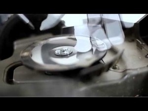 Messerwechsel beim Husqvarna Automower® (Mähroboter)