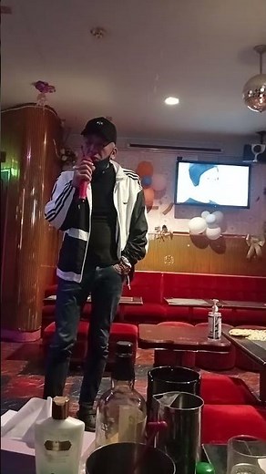 アイジョージ、最高の名曲赤いグラス
