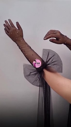 Princess Gloves - Exquisite Fashion at 3000