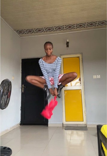 Hilarious Falling Down Stairs Compilation