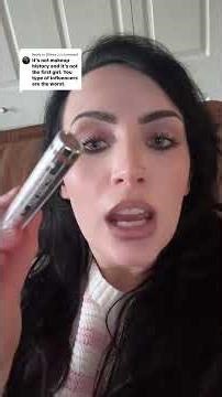 Replying to @Dilese :): i have never seen a peel off lip#short#shorts#bishuhuhahakaka