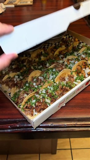 Seattle Foodie | Steven Nguyen on Instagram: "NEW Taco Box! Who would you share this with? If you mention me Seattle Foodie, you can get this for $49.99 and pick from carnitas, shredded beef, chicken, and al pastor. Only available Thursdays and Sundays at @elranchito_consaboramexico (SPONSORED) They also serve trompo tacos every Friday, Saturday, and Sunday from 6 PM - 10 PM. $1.25 tacos every Tuesdays! I love Ranchito and I know many of you do as well! 🌮 Are you a Ranchito fan? If so, what’s y