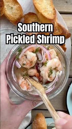 EASY PICKLED SHRIMP RECIPE #shrimp #easyrecipe #pickles #southernrecipes #charleston