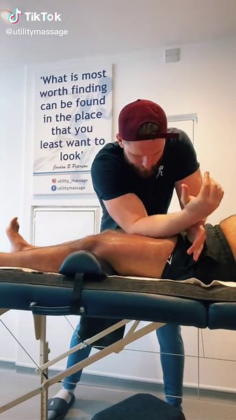 TIGHT QUADS causing you problems? Come and see me… YOU NEED THIS #utilitymassage #youneedthis #massage #massagem #running #recovery #quads #legs #legworkout #relief #massagetherapy #sportstherapy #sportsmassage #iastm #hamstrings #quads