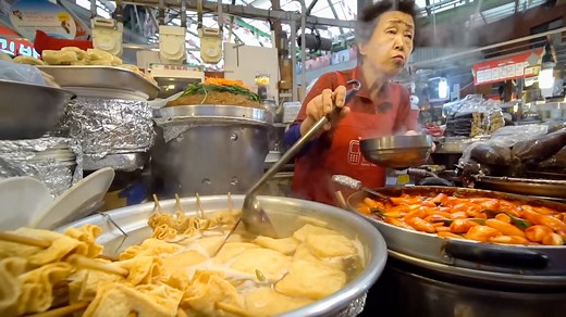 30 Korean street foods and Korean foods across South Korea. Get ready for Korean seafood, markets and the best restaurants in the country!!! 🇰🇷 | Chopstick Travel