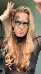 47K views · 1K reactions | Easy no braid viking hairstyle  #halloween #hairstyle | Perfectlyeccentric | Facebook