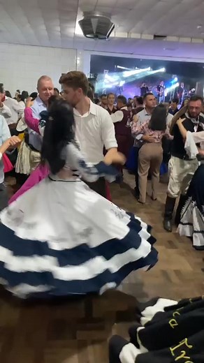 Bugio de linha de respeito #joaoluiscorreia #baile#foryou #bugio #musicagaucha #prenda #peão #rodeiopaixao #cavalo #raiz @djow_bansen